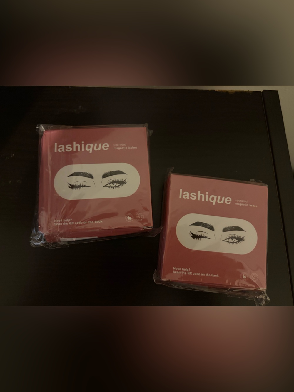 2 sets of Magnetic Lashes